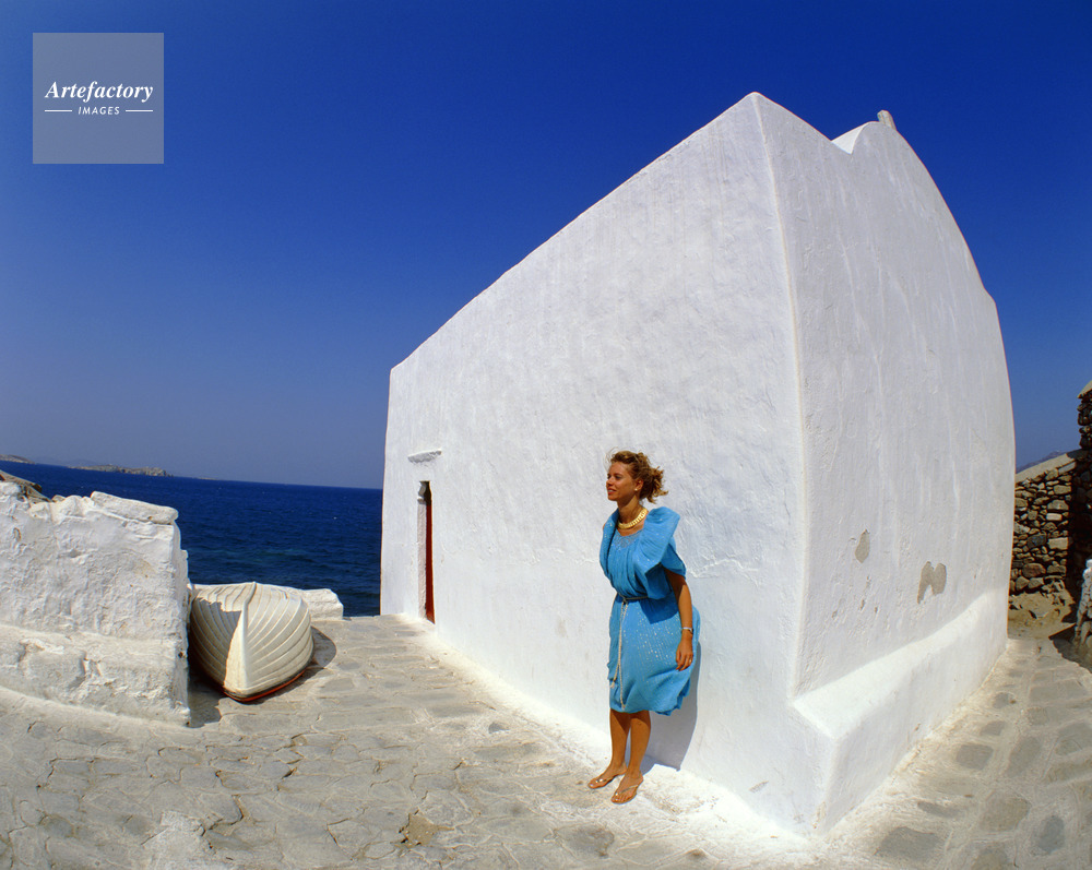 エーゲ海 Aegean Sea キクラデス諸島 Cyclades ミコノス島 Mykonos 女性 Woman ドレス Dress 島 Island 海 Sea 海洋 Ocean エーゲ海 Aegean Sea キクラデス諸島 Cyclades ミコノス島 Mykonos 女性 Woman ドレス Dress 島 Island 海 Sea 海洋 Ocean