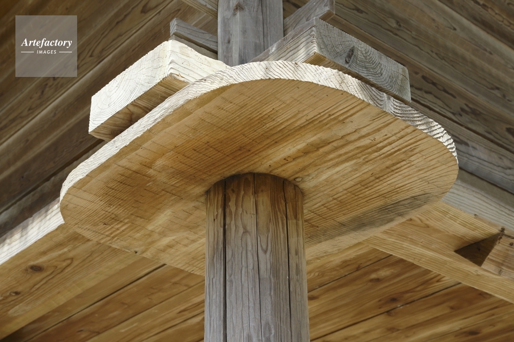 登呂遺跡 高床式倉庫 ねずみ返し 登呂遺跡 高床式倉庫 ねずみ返し