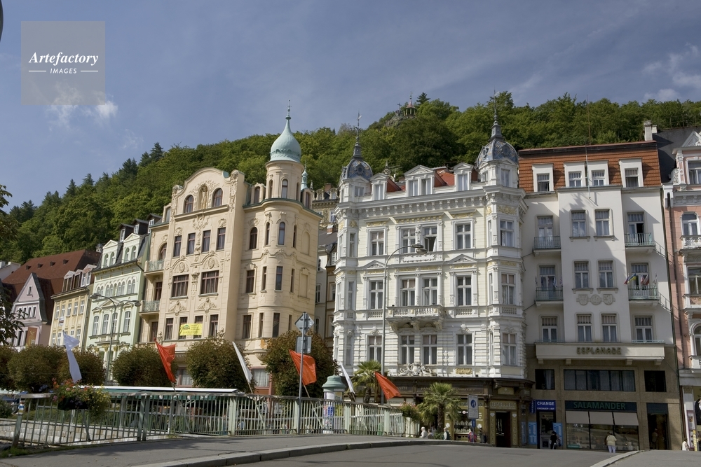 カルロヴィ・ヴァリ温泉保養地の町並み