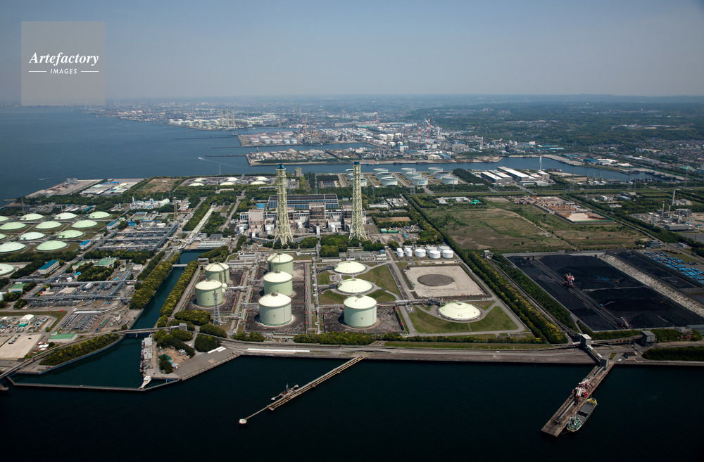 東京ガス袖ヶ浦工場、東京電力袖ヶ浦火力発電所(中袖）と京葉工業地帯