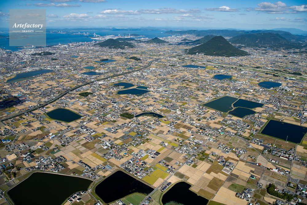 讃岐平野と飯野山 讃岐富士