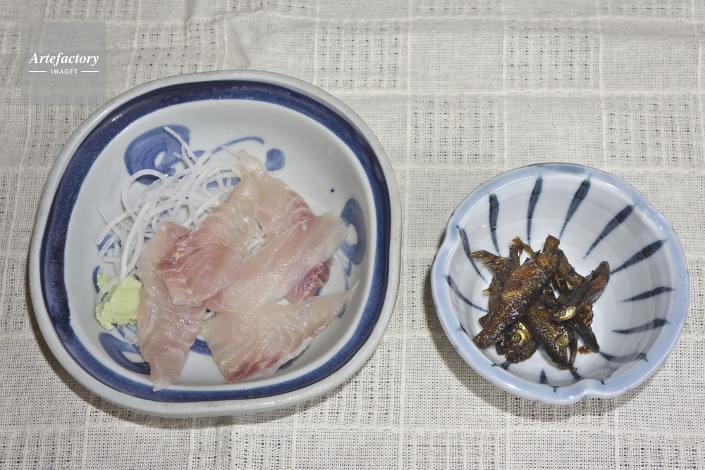 川魚料理、コイの刺身、モロコの甘露煮